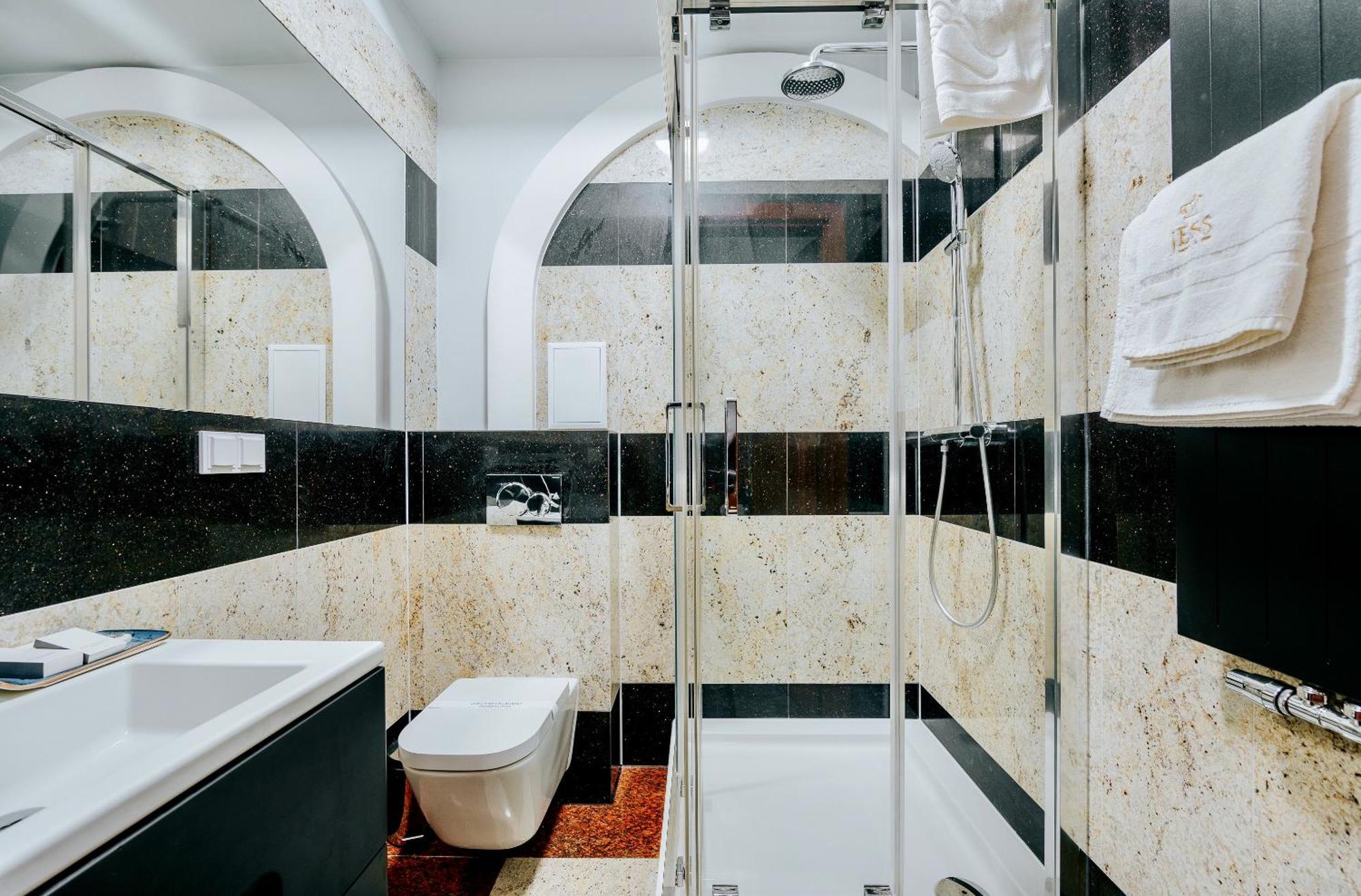 Jess Hotel & Spa Warsaw Old Town Buitenkant foto