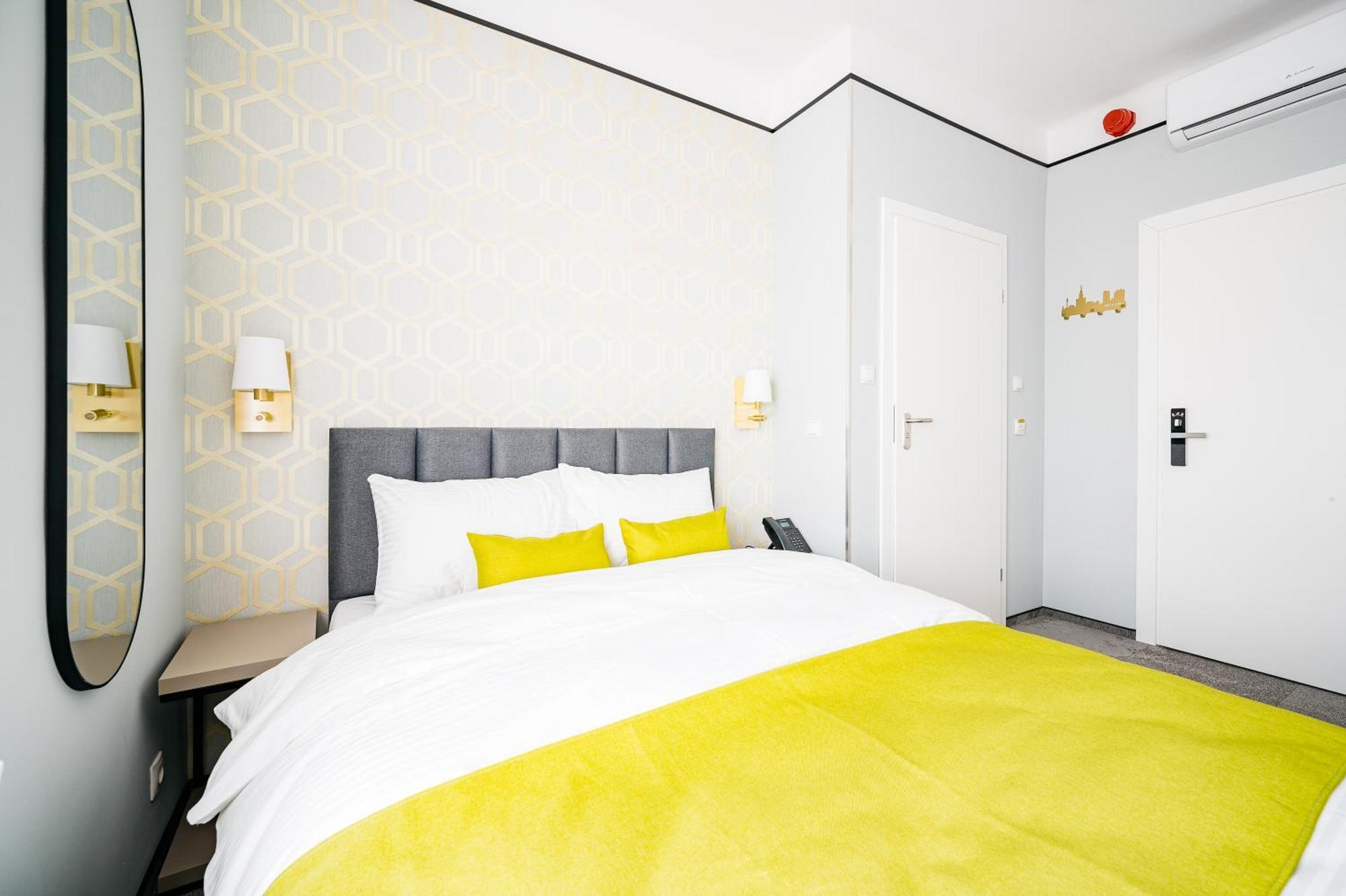 Jess Hotel & Spa Warsaw Old Town Kamer foto